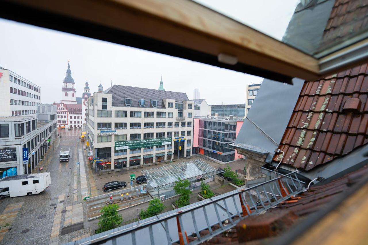 Apartment Im Historischen Altbau Am Marktplatz - Disney+, 300Mb/S Internet Хемниц Экстерьер фото